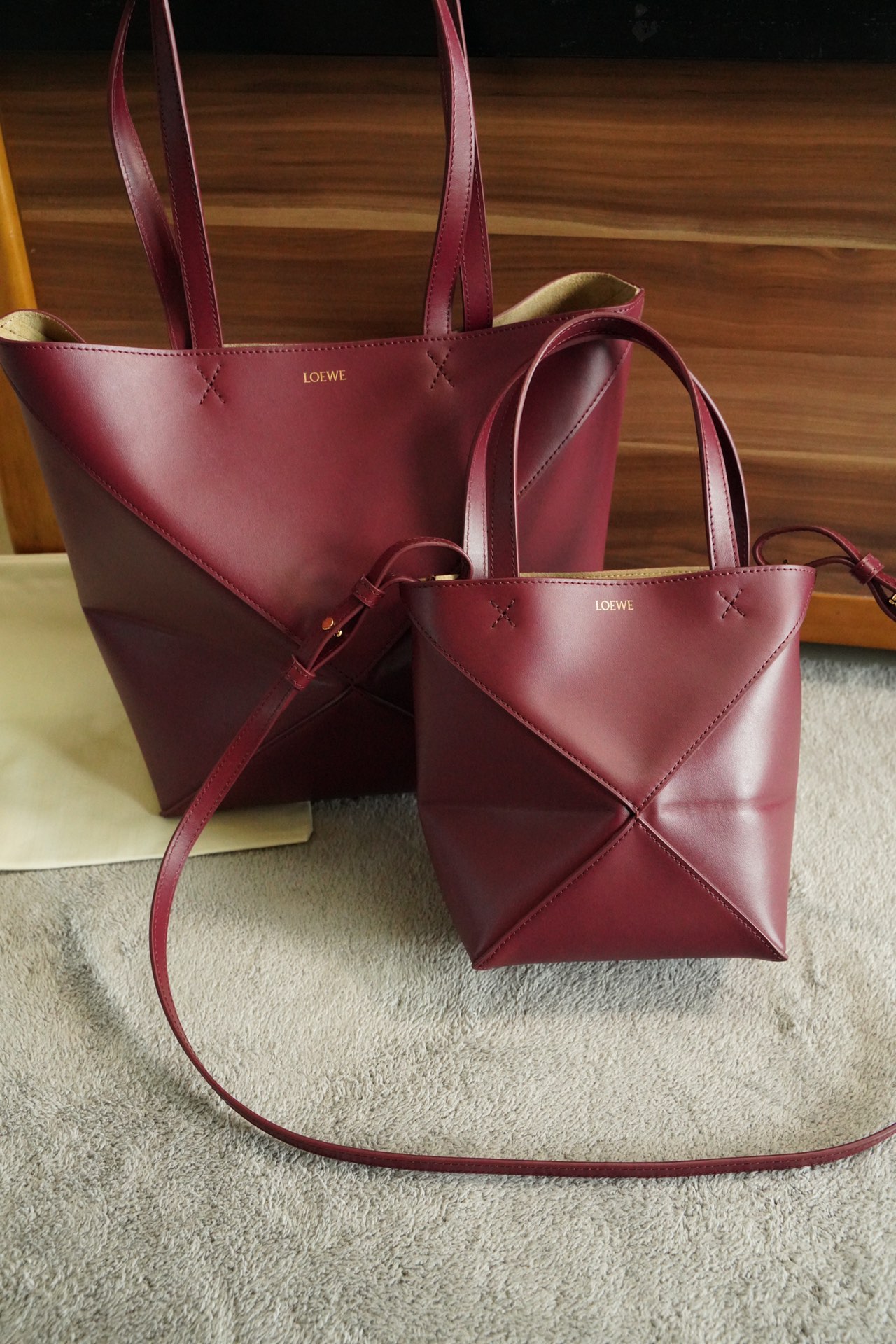 LOEWE Mini/Medium Puzzle Fold tote in shiny calfskin Dark Burgundy