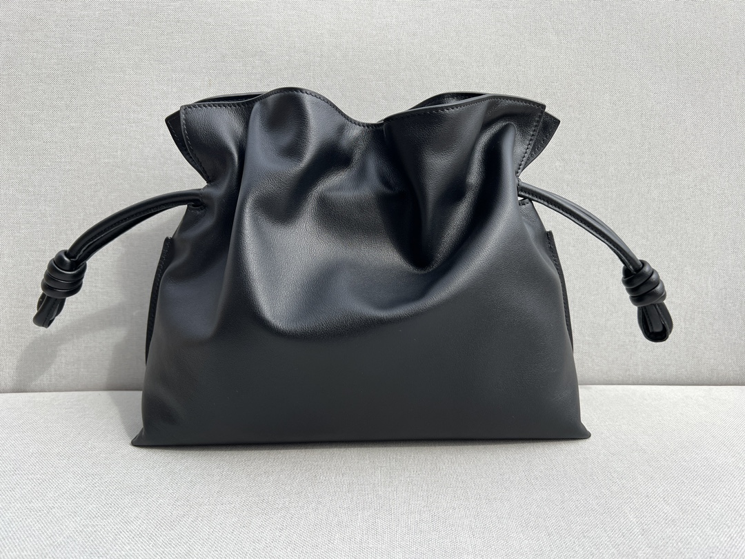 LOEWE Medium Flamenco clutch in nappa calfskin Black