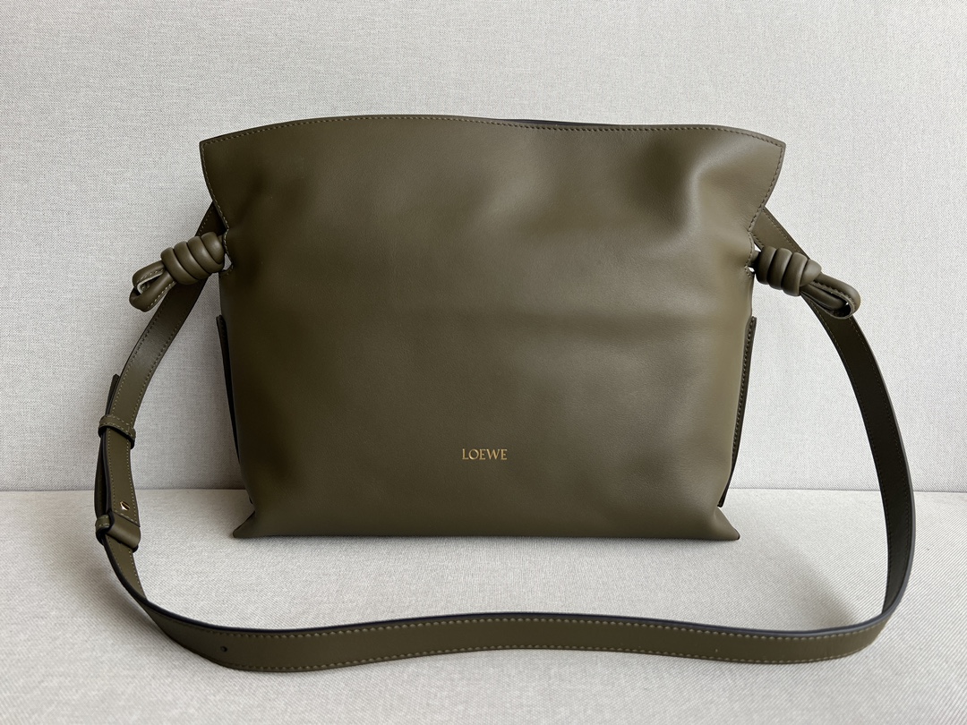 LOEWE Medium Flamenco clutch in nappa calfskin Dark Khaki Green