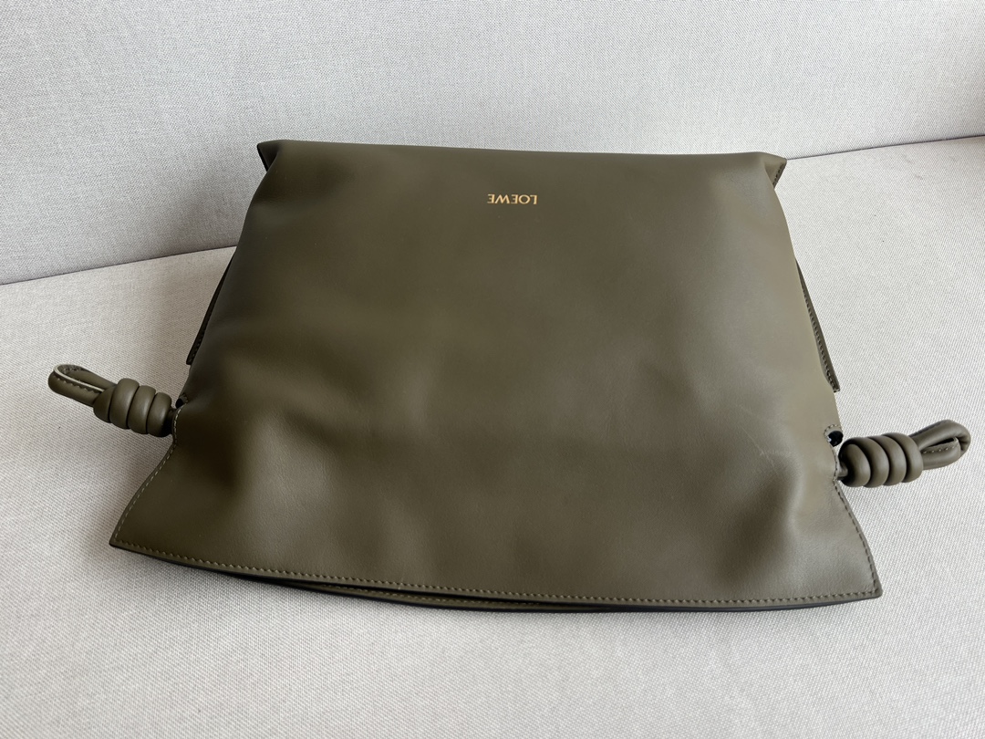 LOEWE Medium Flamenco clutch in nappa calfskin Dark Khaki Green