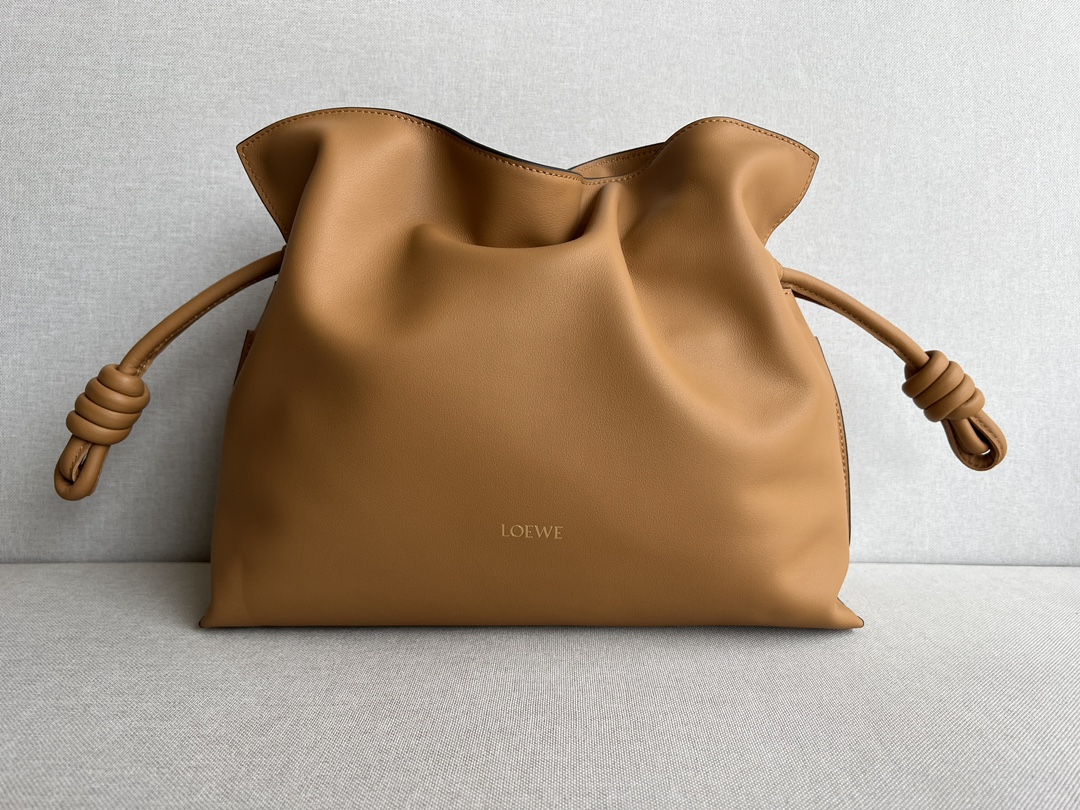 LOEWE Medium Flamenco clutch in nappa calfskin Warm Desert