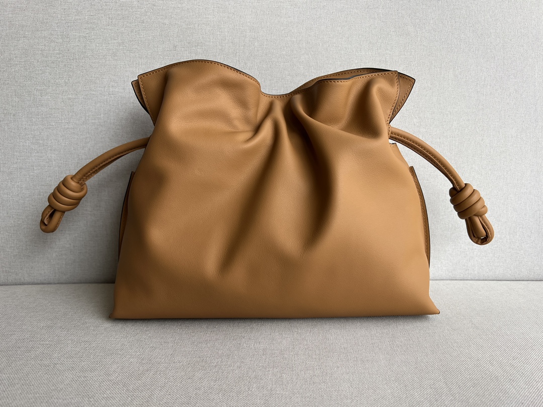 LOEWE Medium Flamenco clutch in nappa calfskin Warm Desert