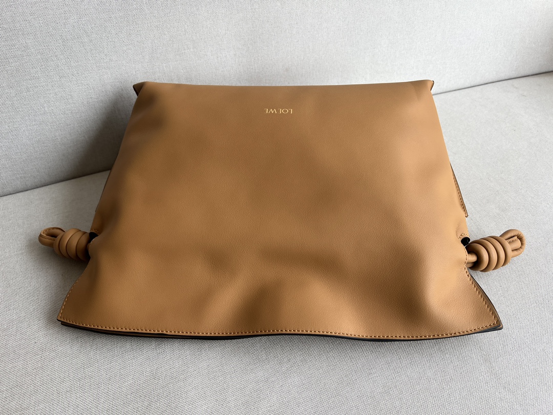 LOEWE Medium Flamenco clutch in nappa calfskin Warm Desert