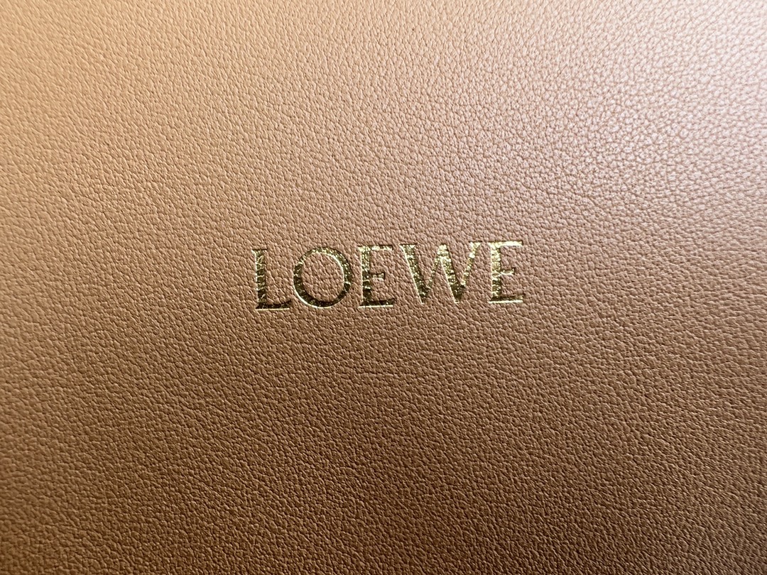 LOEWE Medium Flamenco clutch in nappa calfskin Warm Desert