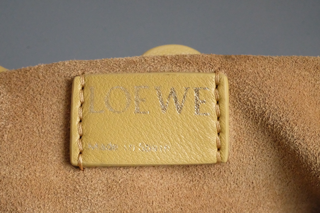 LOEWE Medium Flamenco purse in mellow nappa lambskin Sahara