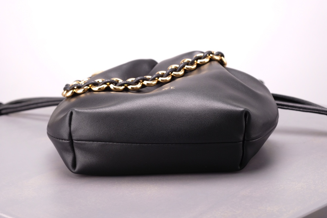 LOEWE Mini Flamenco Purse bag in mellow nappa lambskin Black