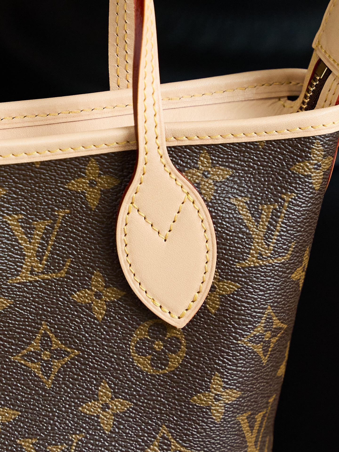 LOUIS VUITTON M46705 Neverfull BB Beige