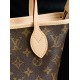 LOUIS VUITTON M46705 Neverfull BB Beige