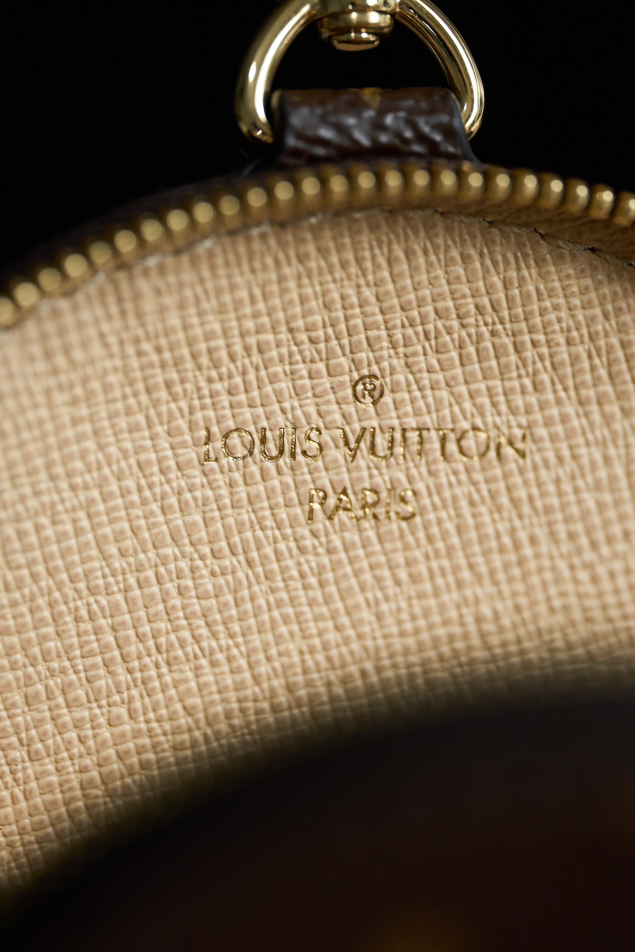 LOUIS VUITTON M46705 Neverfull BB Beige