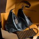 LOUIS VUITTON M25143 CarryAll Vibe MM Black