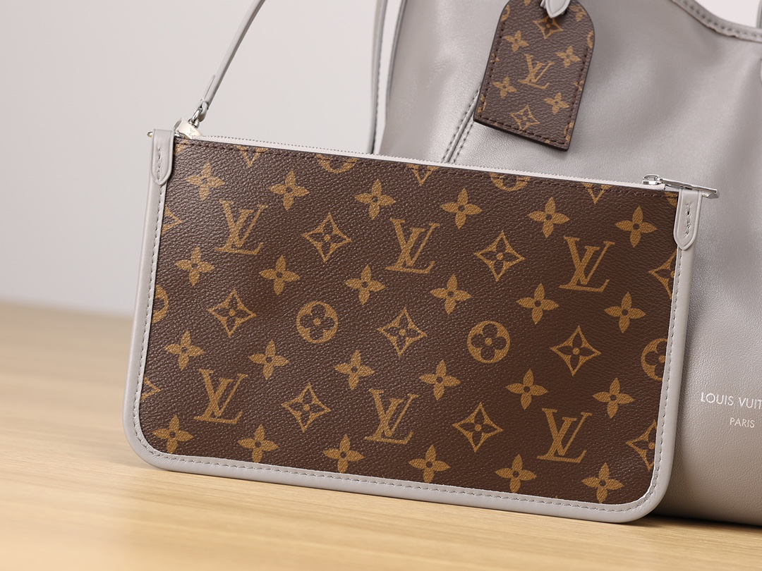 LOUIS VUITTON M12583 CarryAll Vibe MM Trianon Gray