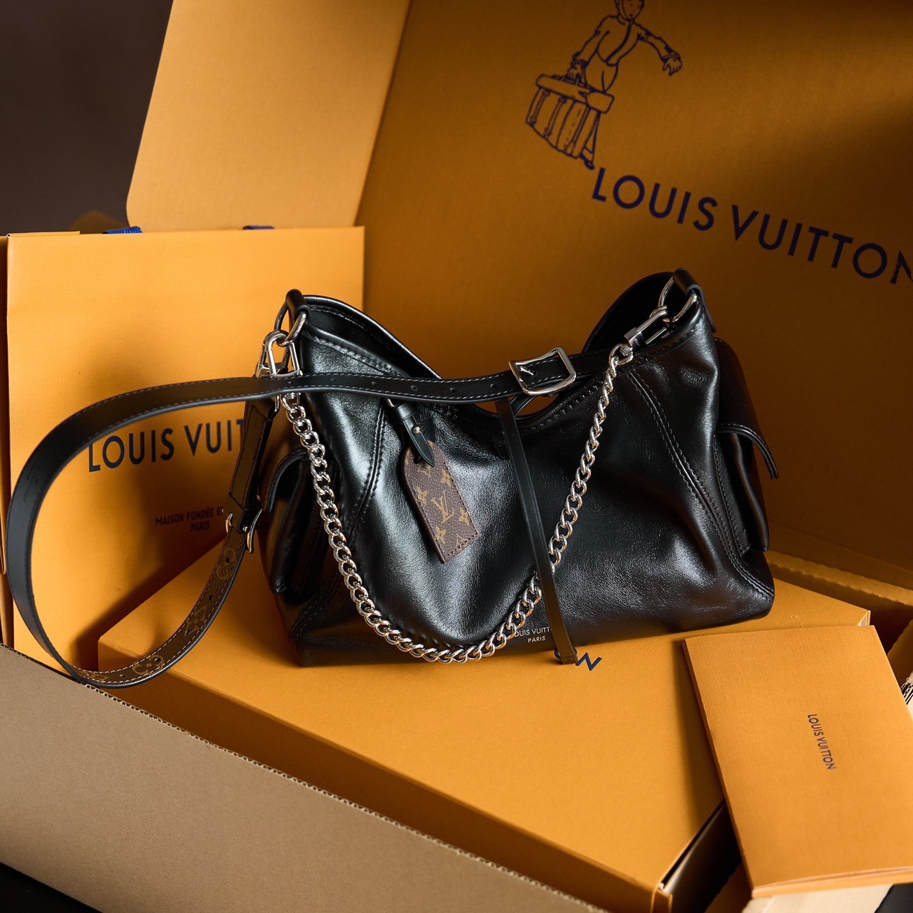 LOUIS VUITTON M24861 CarryAll Cargo Vibe PM Black