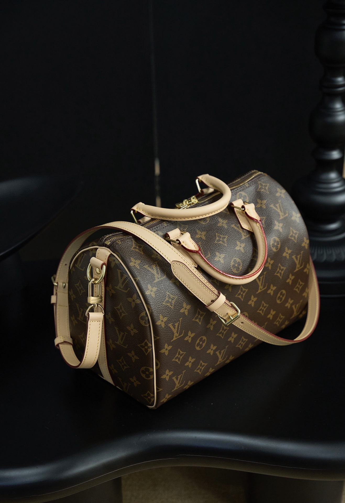 LOUIS VUITTON M1112 Speedy Bandoulière 30 Monogram coated canvas