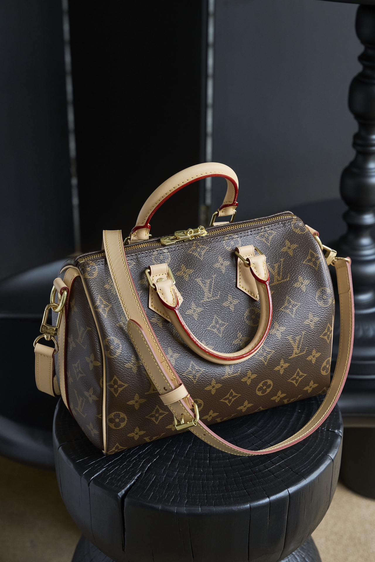 LOUIS VUITTON M1113 Speedy Bandoulière 25 Monogram coated canvas