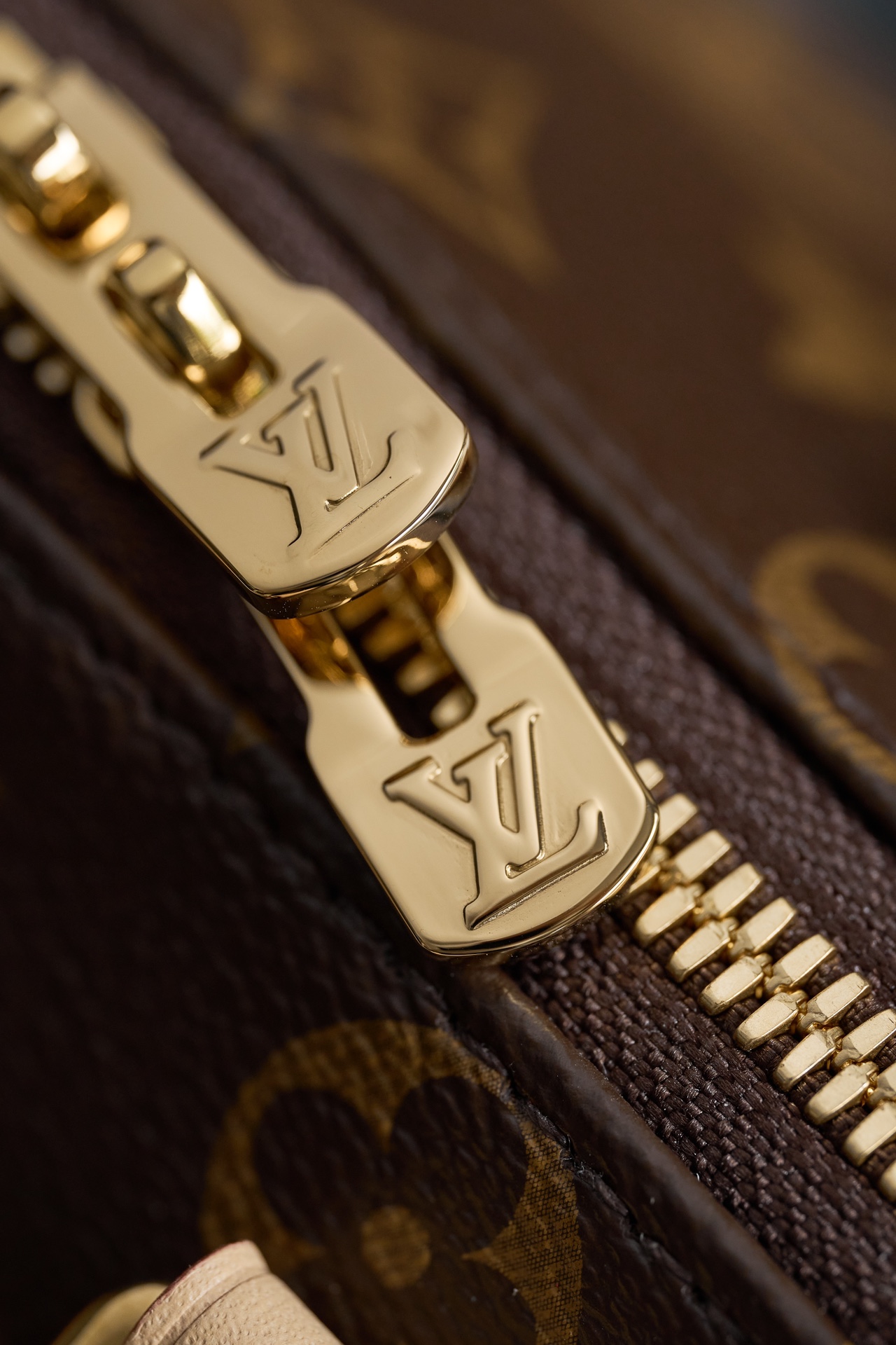 LOUIS VUITTON M46222 Speedy Bandoulière 20 Beige Strap