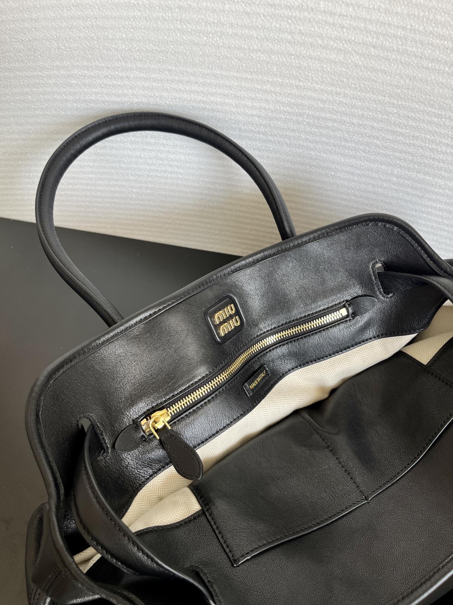 MIU MIU Aventure nappa leather bag Black