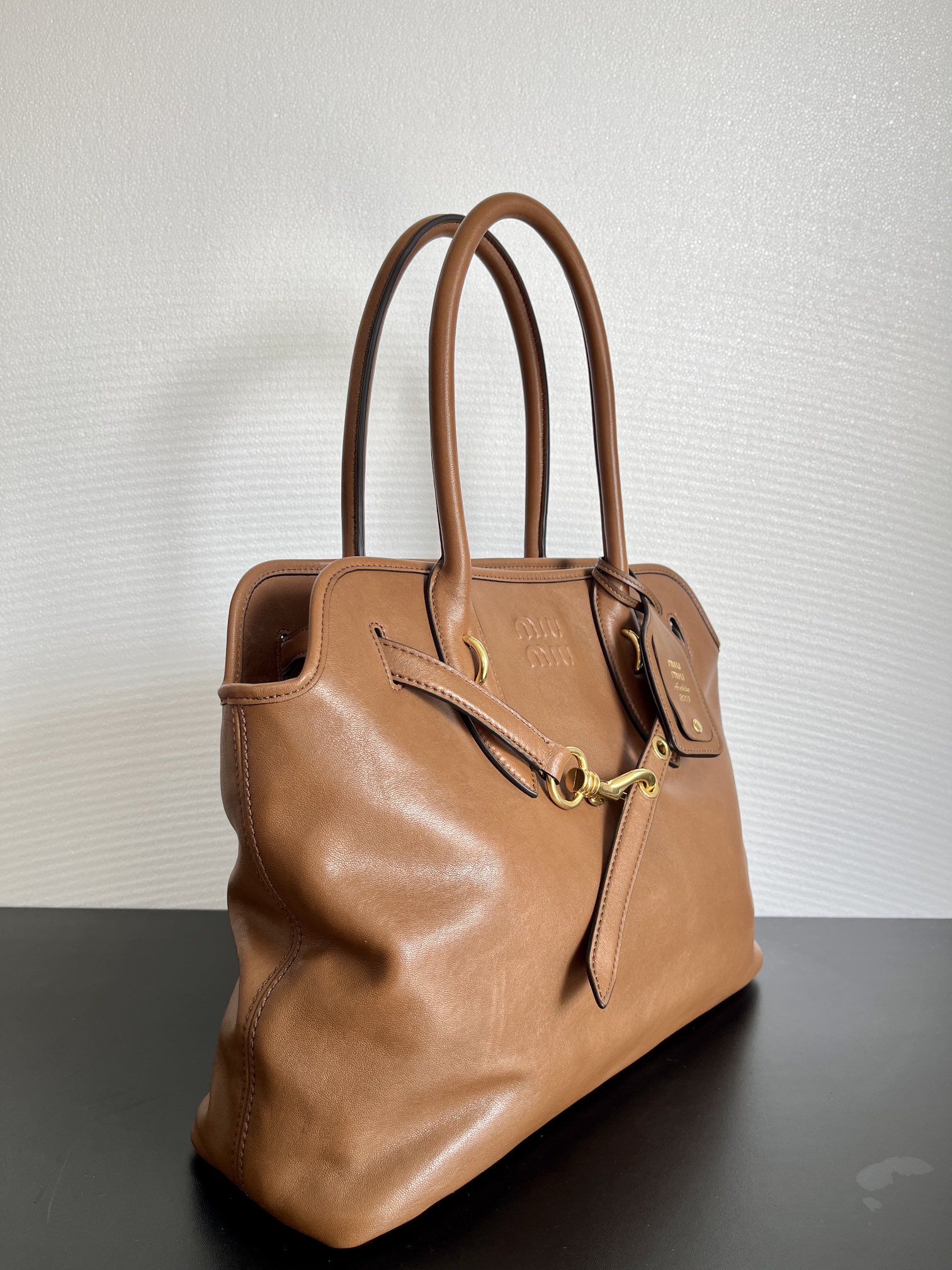 MIU MIU Aventure nappa leather bag Oak