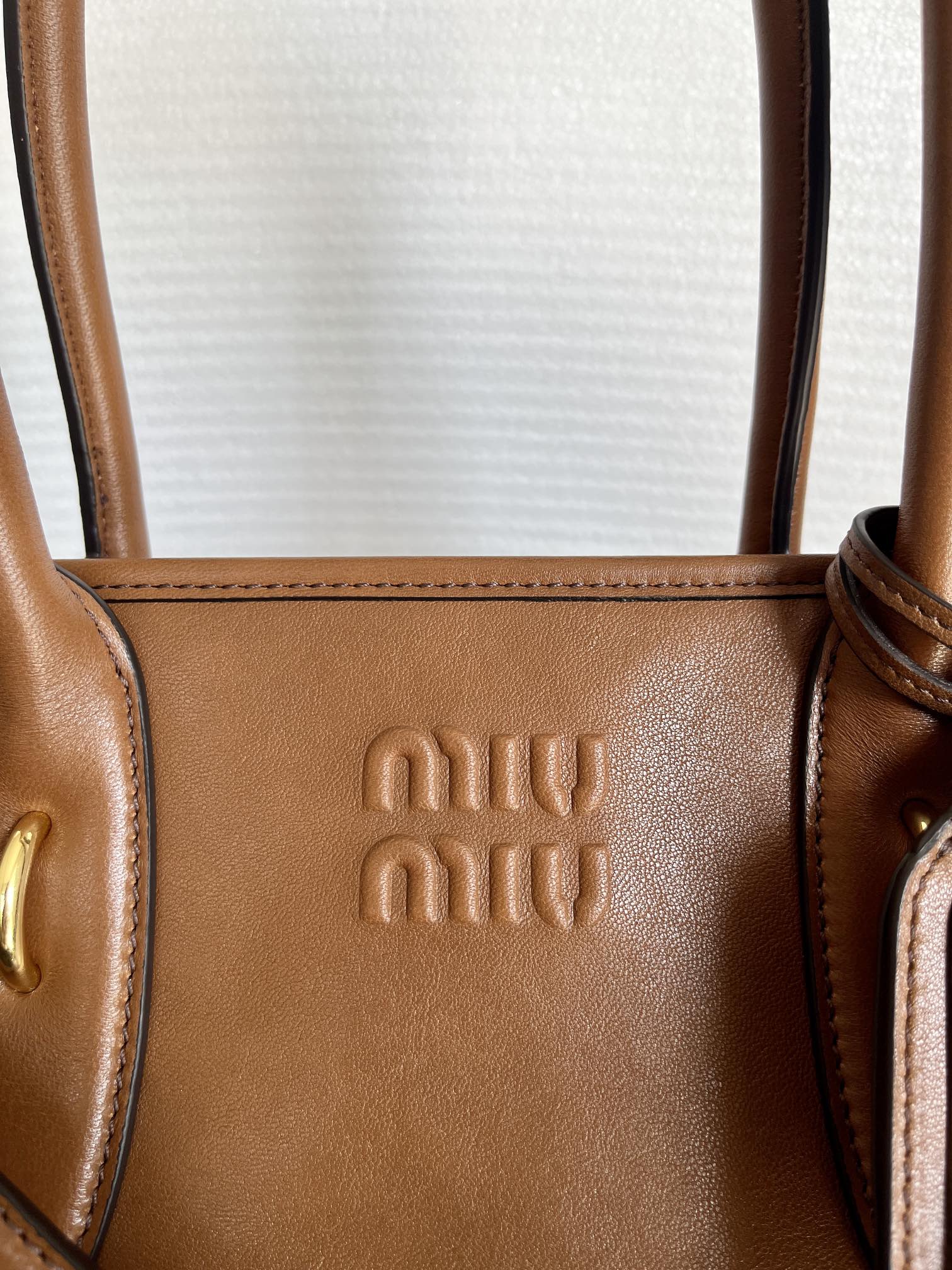 MIU MIU Aventure nappa leather bag Oak