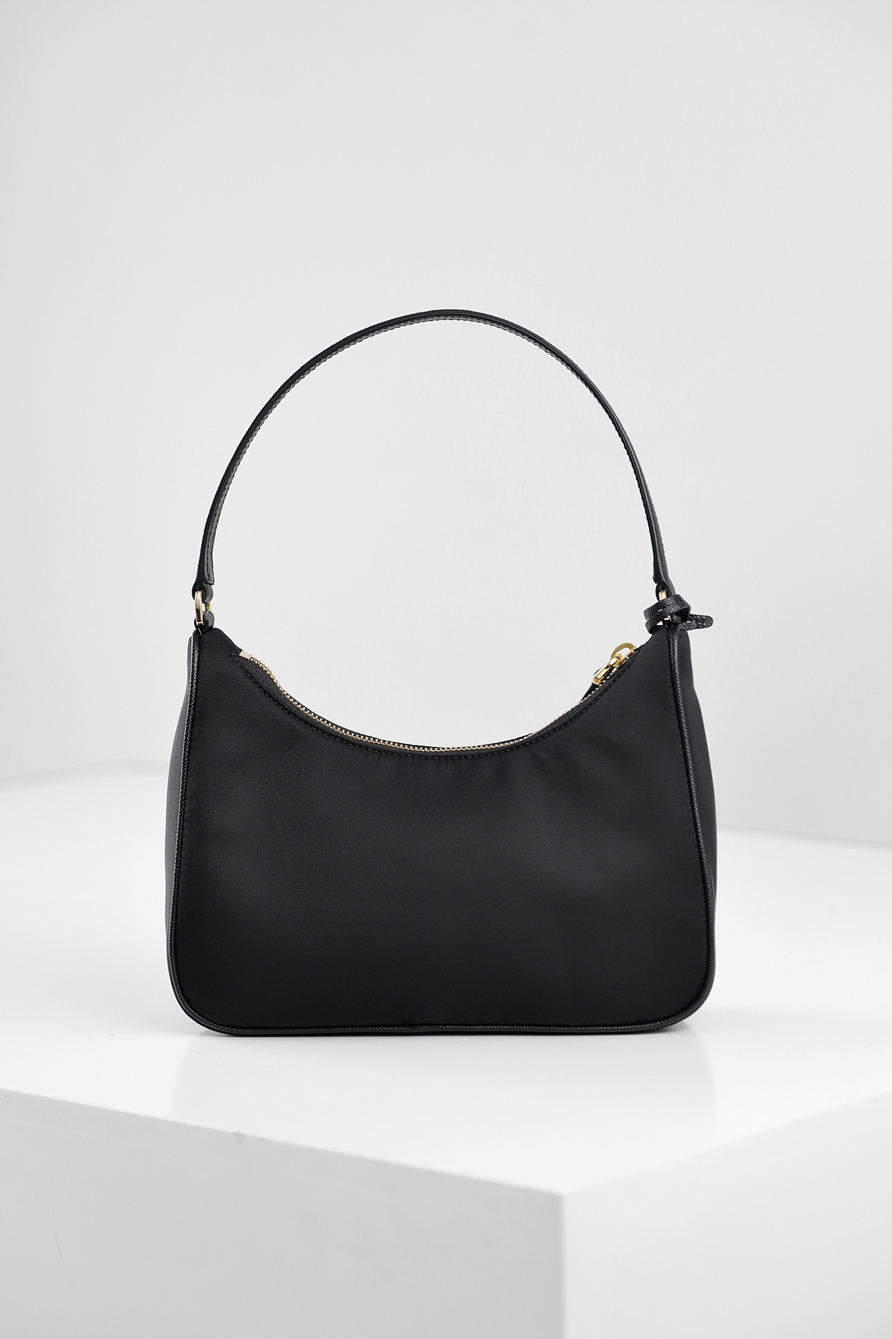 PRADA Re-Edition 2005 Re-Nylon and Saffiano mini bag Black/Gold Hardware