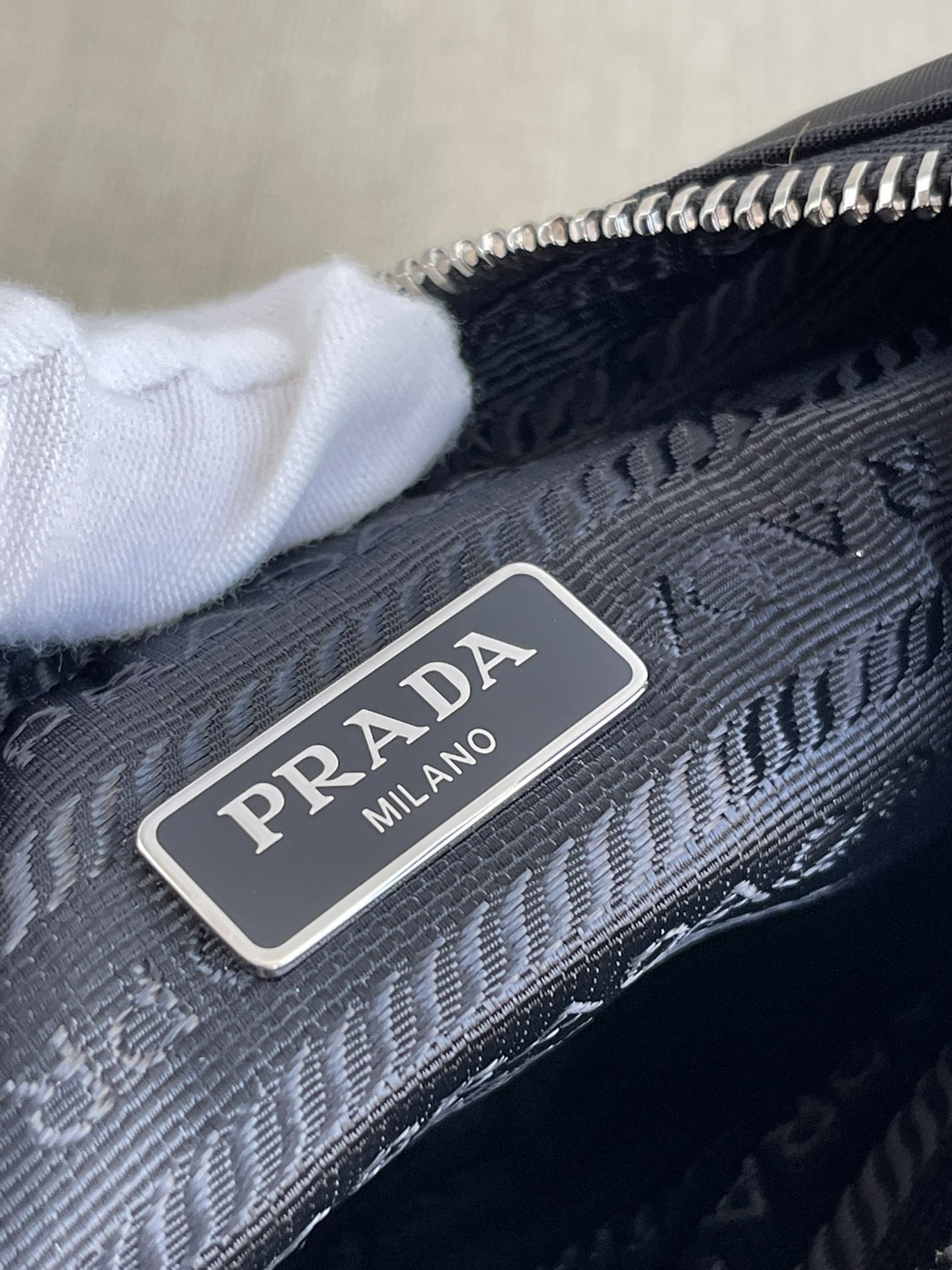 PRADA Re-Edition 2005 Re-Nylon and Saffiano mini bag Black/Silver Hardware