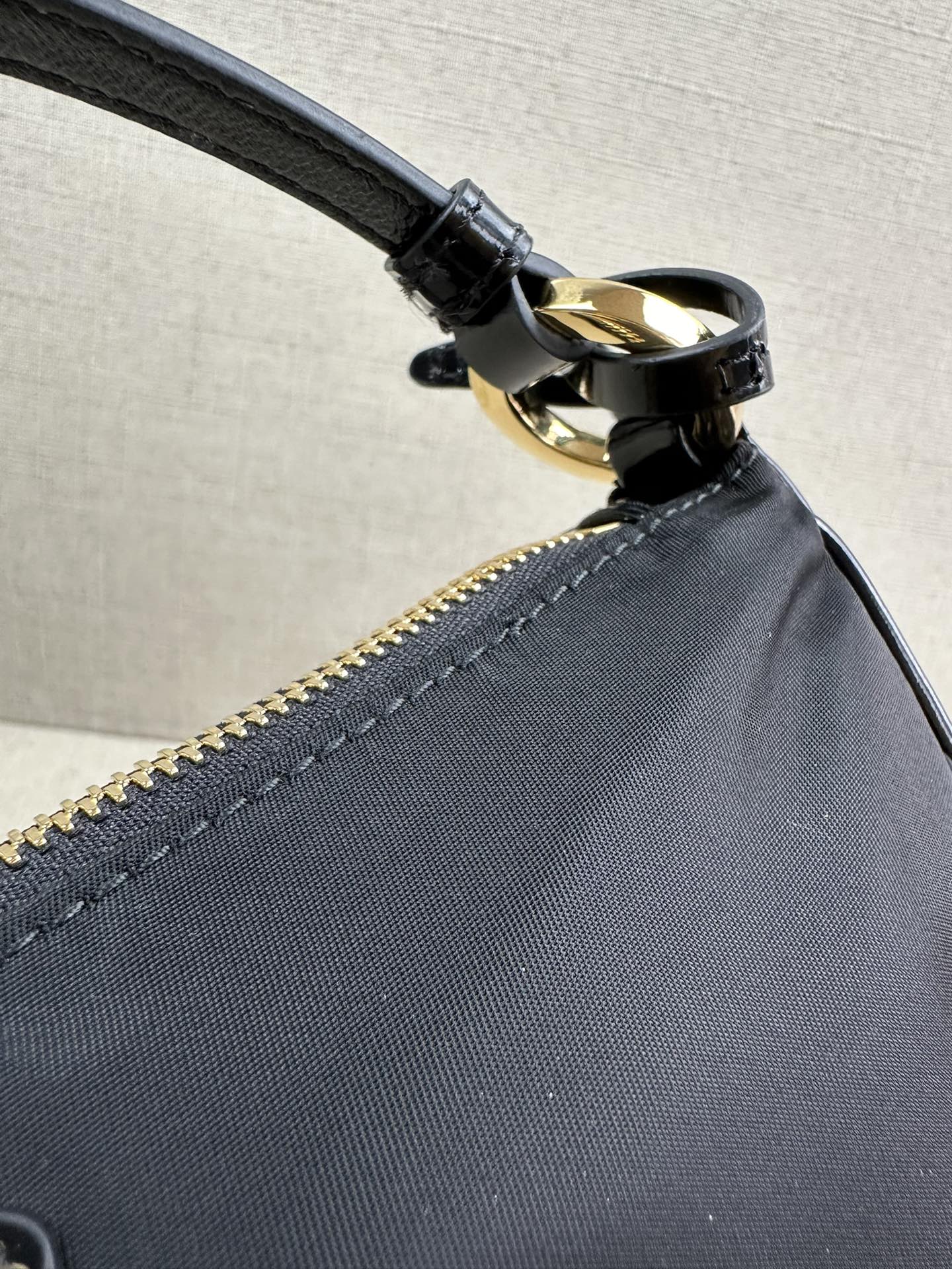 PRADA Re-Edition 2002 Re-Nylon and brushed leather shoulder bag Black/Gold Hardware