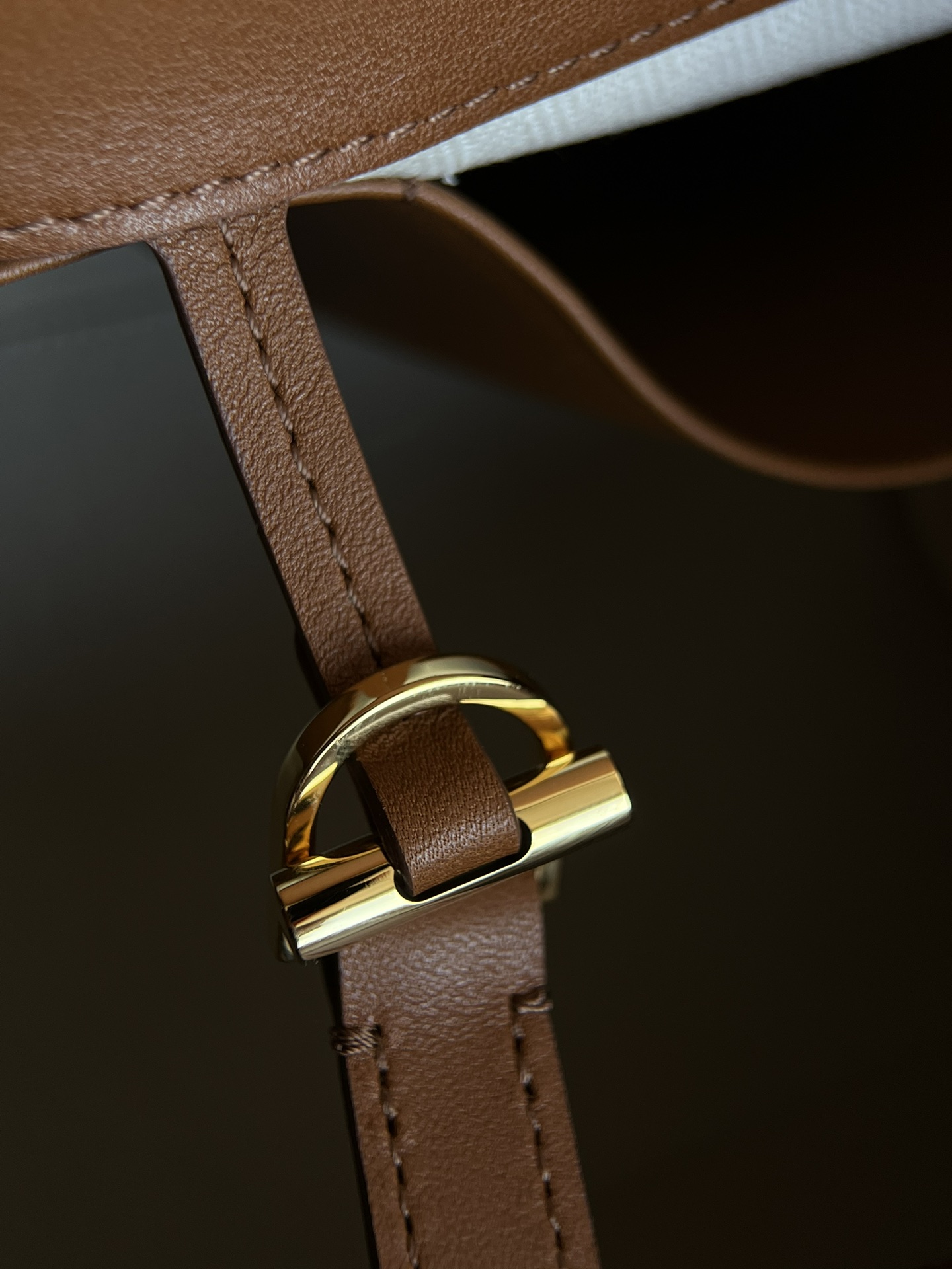 THE ROW Soft Margaux 15 Bag in Leather Cuir/Gold Hardware